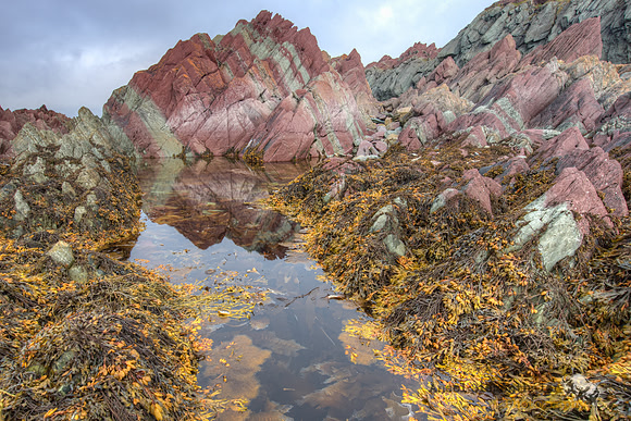 Metamorphic sedimentary rock formations